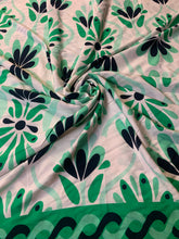 Carica l&#39;immagine nel visualizzatore di Gallery, Viscosa con bordo
