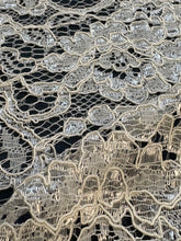 Carica l'immagine nel visualizzatore di Gallery, Pizzo

