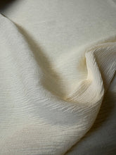 Carica l'immagine nel visualizzatore di Gallery, Cotone goffrato
