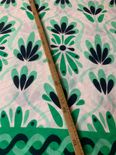 Carica l&#39;immagine nel visualizzatore di Gallery, Viscosa con bordo
