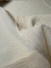 Carica l'immagine nel visualizzatore di Gallery, Cotone goffrato
