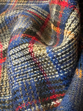 Carica l'immagine nel visualizzatore di Gallery, Tweed in pura lana vergine
