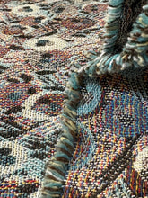 Carica l'immagine nel visualizzatore di Gallery, Jacquard in cotone
