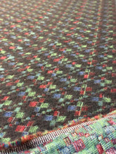 Carica l'immagine nel visualizzatore di Gallery, Jacquard in lana variante 2
