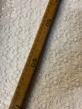 Carica l&#39;immagine nel visualizzatore di Gallery, Pizzo in cotone
