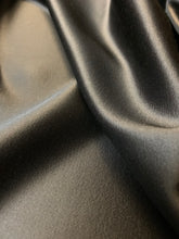 Carica l'immagine nel visualizzatore di Gallery, Raso di cotone confort nero
