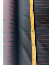 Carica l'immagine nel visualizzatore di Gallery, Jacquard stretch
