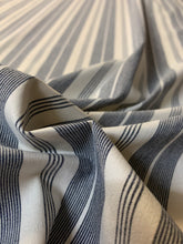 Carica l&#39;immagine nel visualizzatore di Gallery, Gabardine in lino stretch
