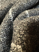 Carica l'immagine nel visualizzatore di Gallery, Lana Bouclé

