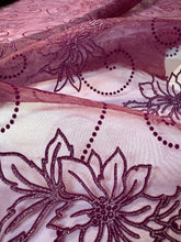 Carica l'immagine nel visualizzatore di Gallery, Organza
