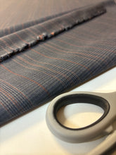 Carica l'immagine nel visualizzatore di Gallery, Fresco lana confort Blu Marine
