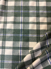 Carica l'immagine nel visualizzatore di Gallery, Lana pettinata
