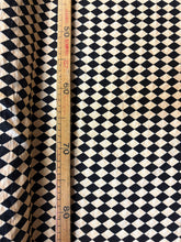 Carica l'immagine nel visualizzatore di Gallery, Crepe in viscosa
