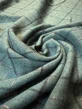 Carica l'immagine nel visualizzatore di Gallery, Mussola in caldo cotone
