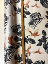 Carica l'immagine nel visualizzatore di Gallery, Raso
