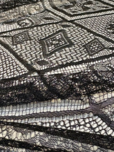 Carica l'immagine nel visualizzatore di Gallery, Pizzo 8% seta
