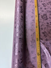 Carica l'immagine nel visualizzatore di Gallery, Raso jacquard
