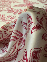 Carica l'immagine nel visualizzatore di Gallery, Viscosa satin
