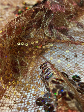 Carica l'immagine nel visualizzatore di Gallery, Tulle operato con paillettes
