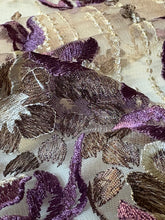 Carica l'immagine nel visualizzatore di Gallery, Tulle operato
