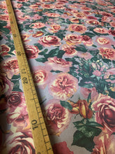 Carica l&#39;immagine nel visualizzatore di Gallery, Chiffon
