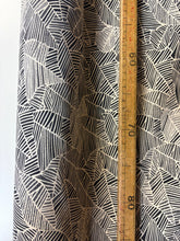 Carica l'immagine nel visualizzatore di Gallery, Gabardine di cotone stretch
