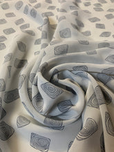 Carica l&#39;immagine nel visualizzatore di Gallery, Chiffon in viscosa
